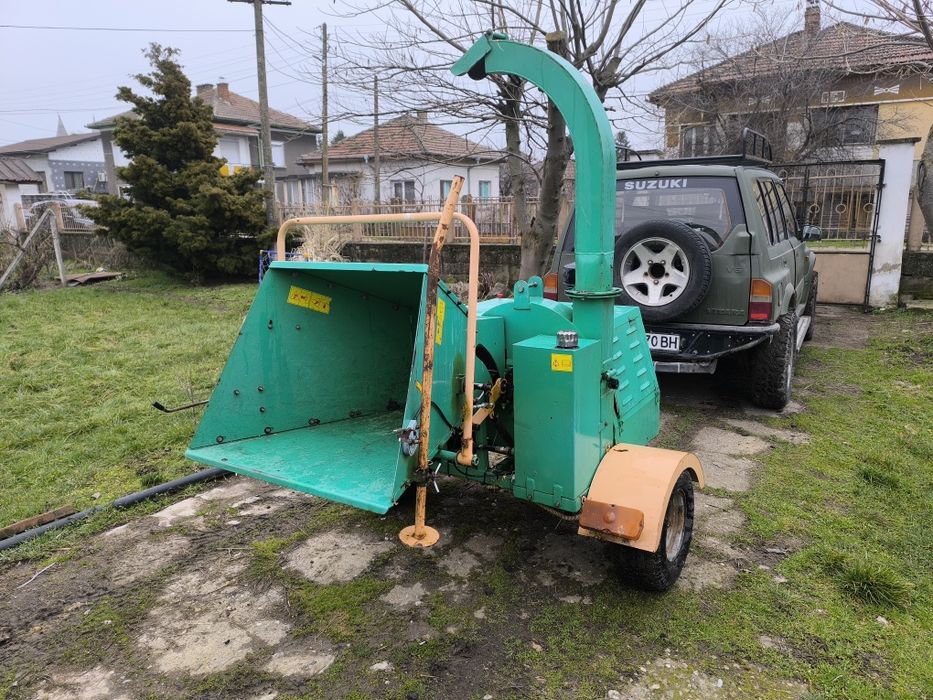 Дробилка за клони 22кс