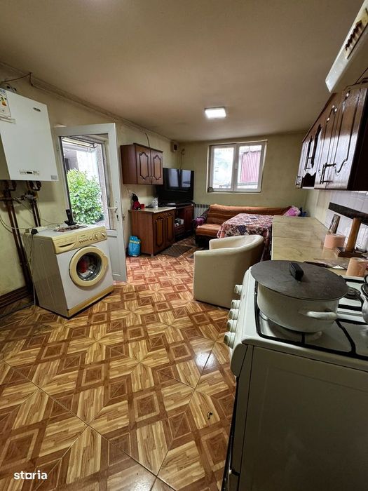 Casa individuala cu 5 camere de vanzare in Cugir