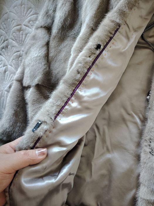 Продам Норковую шубу