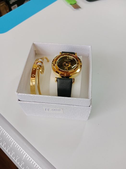 Женские часы люкс качество