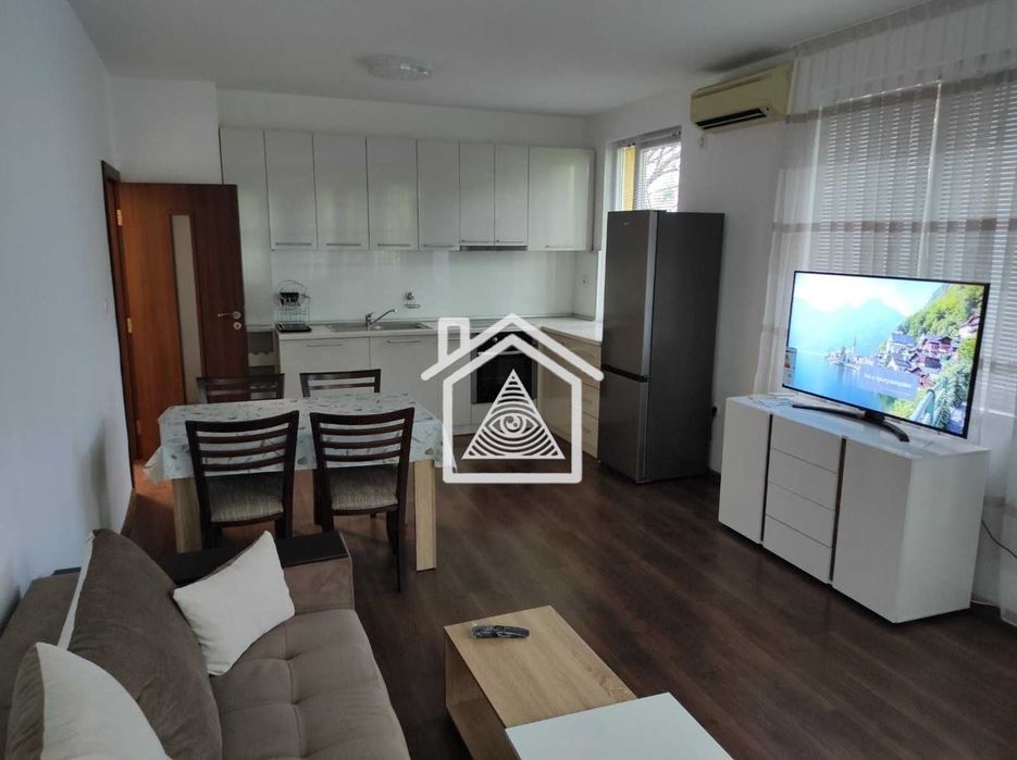 Дава се под наем Двустаен апартамент в Пловдив, Въстанически - 70 кв.м за 488.58 € - Снимка #2