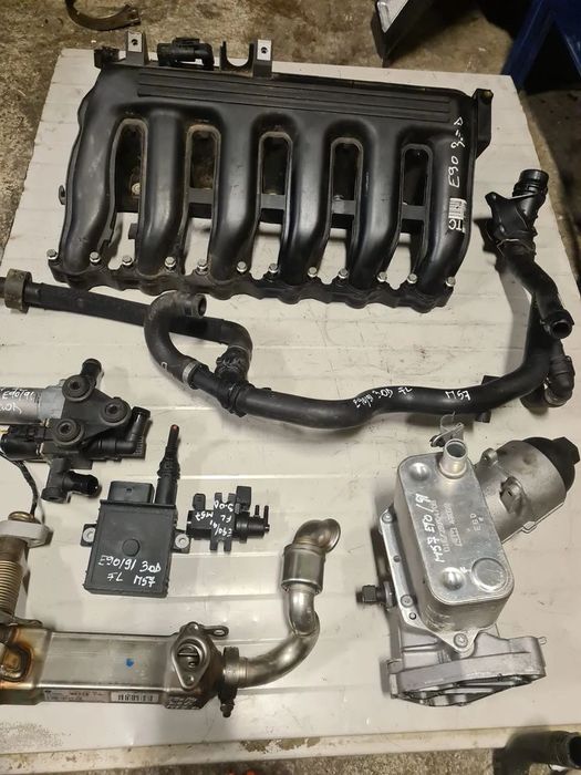 Galerie admisie,racitor gaze,termoflot pompa recorculare Bmw seria 3 E