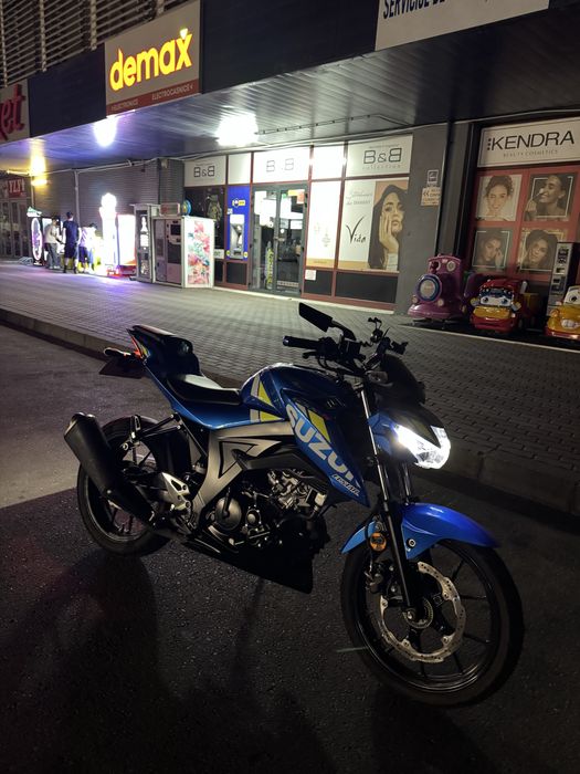 Suzuki GSX-S 125 2020  15 CP  pentru 16 ani