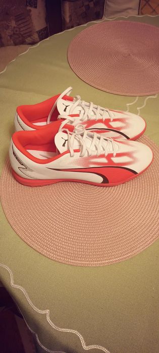 Футболни обувки Пума