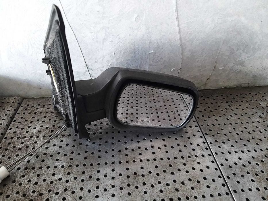 Oglinda manuala dreapta ford fiesta 5 3004700