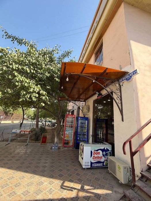 2 qavatli noturar joy sotiladi