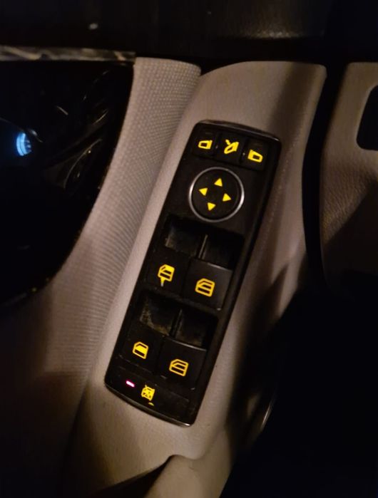 Dezmembrez mercedes c220 w204 facelift cutie automata 7g tronic 2.2 e5