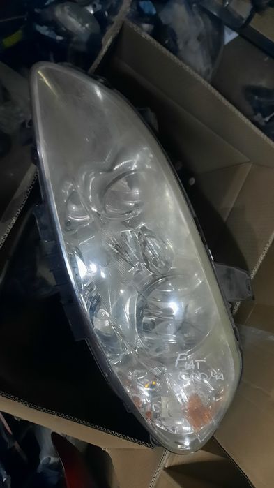 Fiat Croma - фарове фар