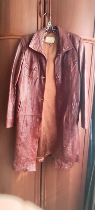 Плащ кожаный женский