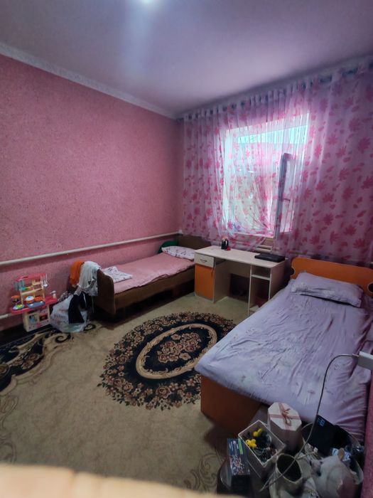 Олмалик эвалакда уй сотилади