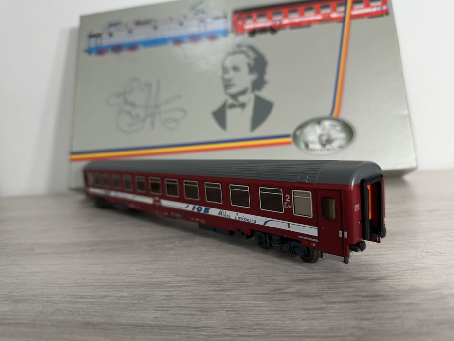 Vagoane CFR AVA 200 “ICE Mihai Eminescu” scara H0