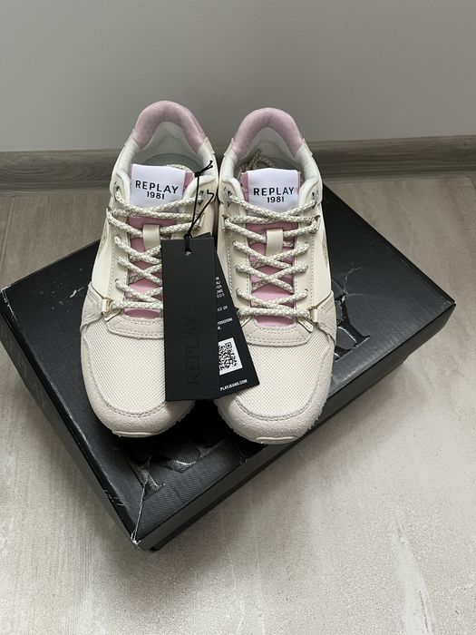 Дамски маратонки