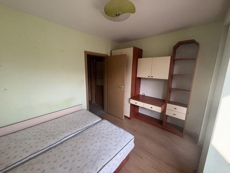 Тристаен апартамент под наем в центъра на София, 2021253