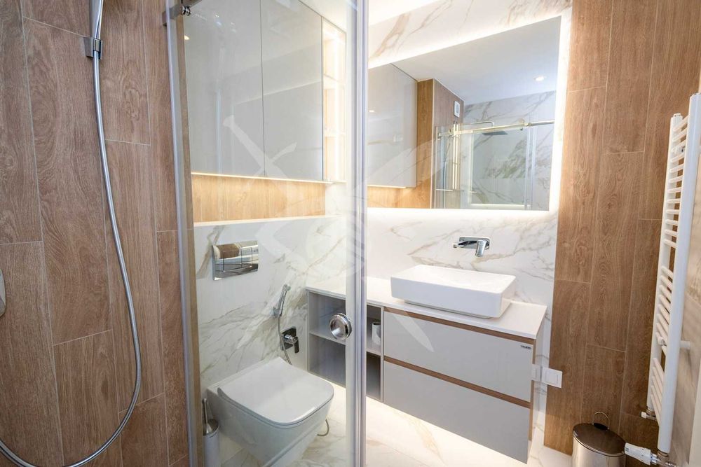 Дава се под наем Тристаен апартамент в София, Лагера - 109 кв.м за 1300 € - Снимка #17