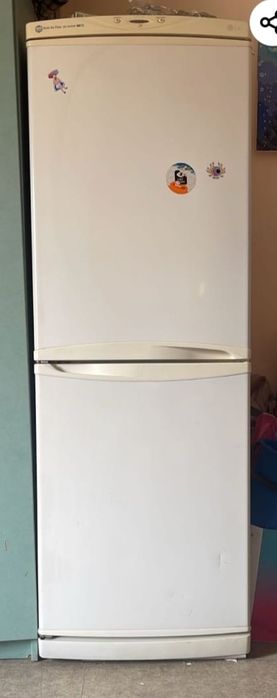 Продам холодильник