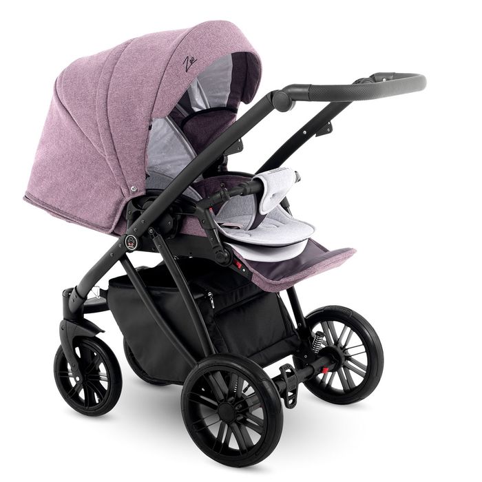 Продается комфортная уютная коляска для Вашего малыша, в отличном сост