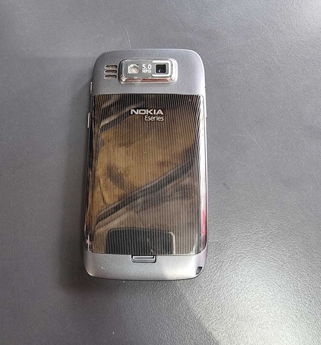 Nokia E71 / Nokia E72