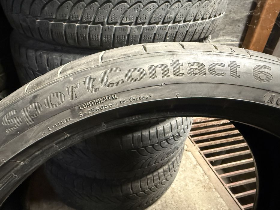 Continental 255/35/21