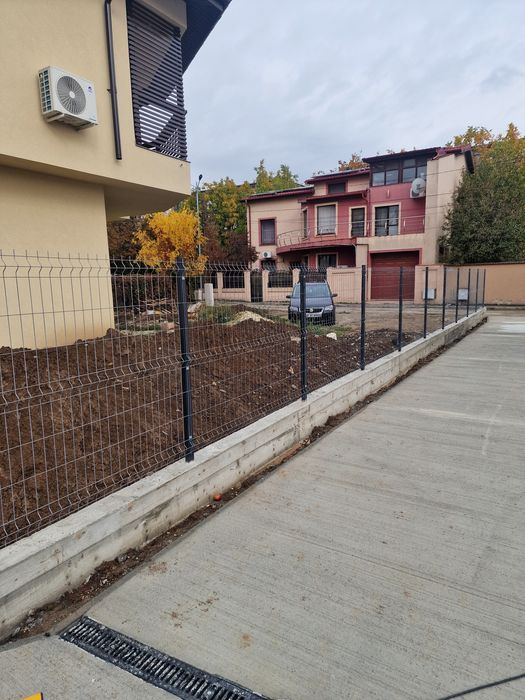 Vind garduri din plasa bordurata