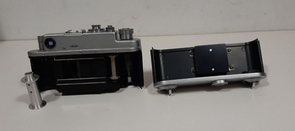 !!! -Диктофон " PANASONIC" + Фотоапарат  "Зоркий 4 "