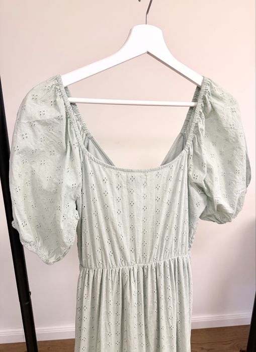 ASOS рокля с бродерия