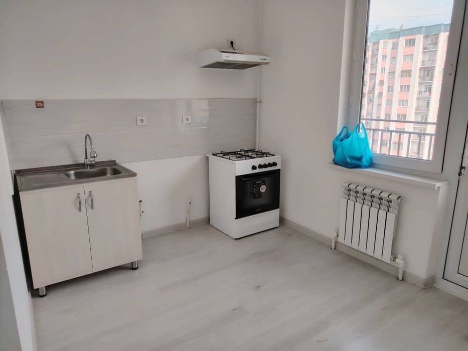 Сроно 2 хонали уй сотилади 16 а Сергели 53000