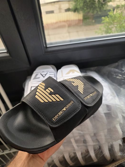 Papuci armani premium