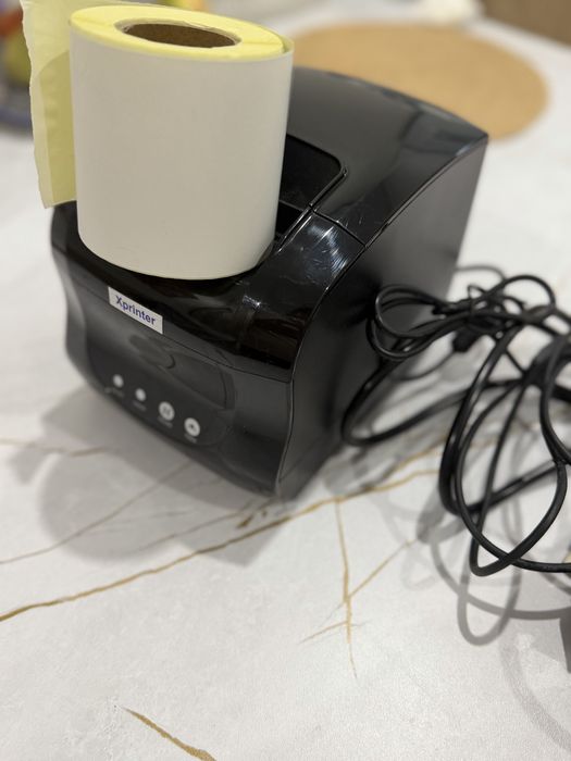 Продам принтер Xprinter+термолента+пакетики