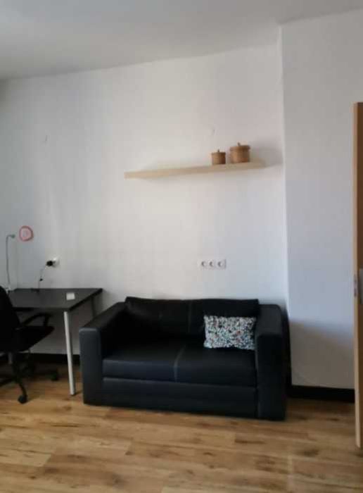 Дава се под наем Едностаен апартамент в София, Център - 40 кв.м за 435 € - Снимка #1