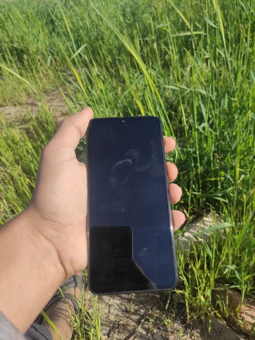 Samsung a50 64 GB ishlashi yaxshi