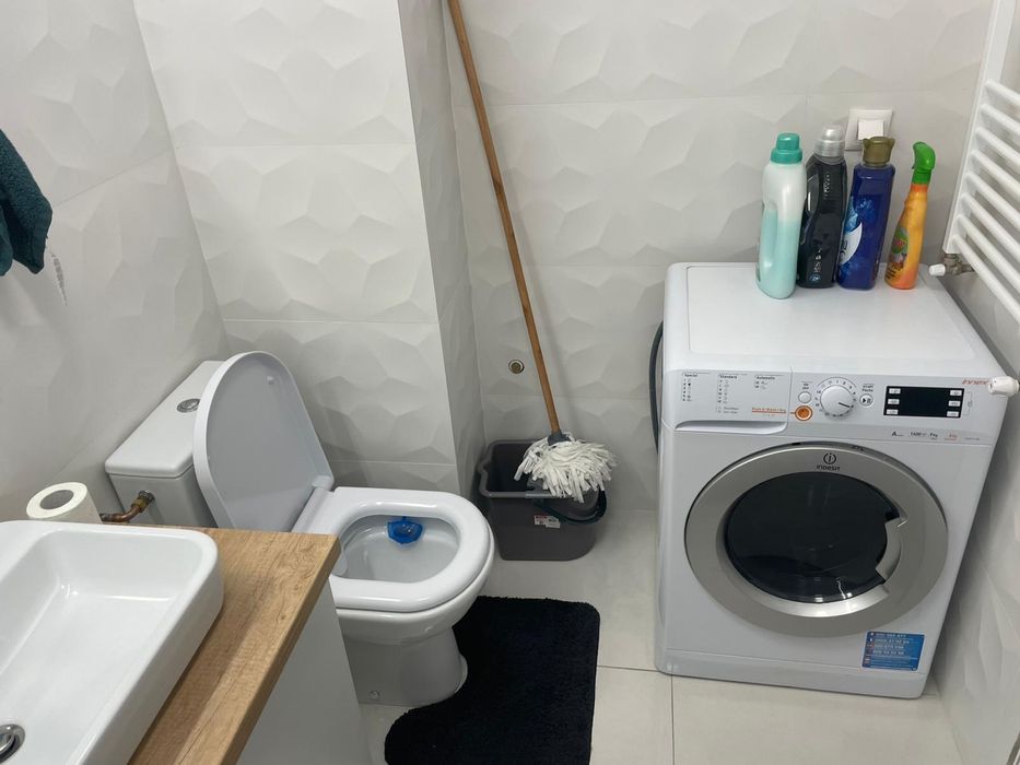 Apartament 2 camere, bloc nou, parcare subterana, decomandat