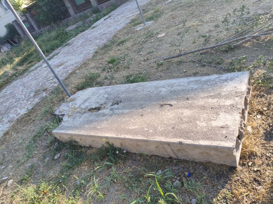 Доска Шифер ворота камень тас стройматериал