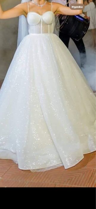 Дизайнерска булченска рокля по поръчка