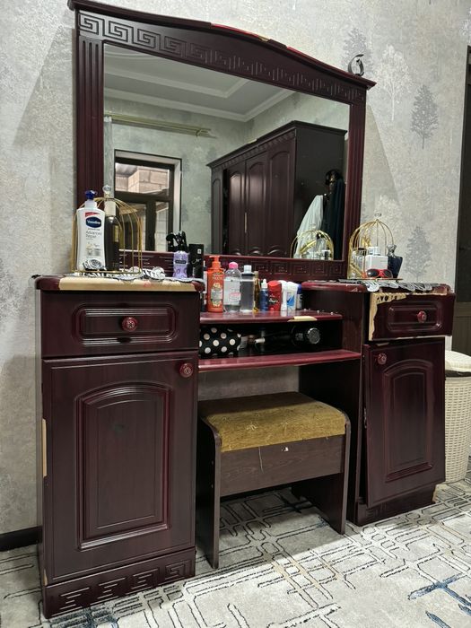 Spalniy mebellari sotiladi