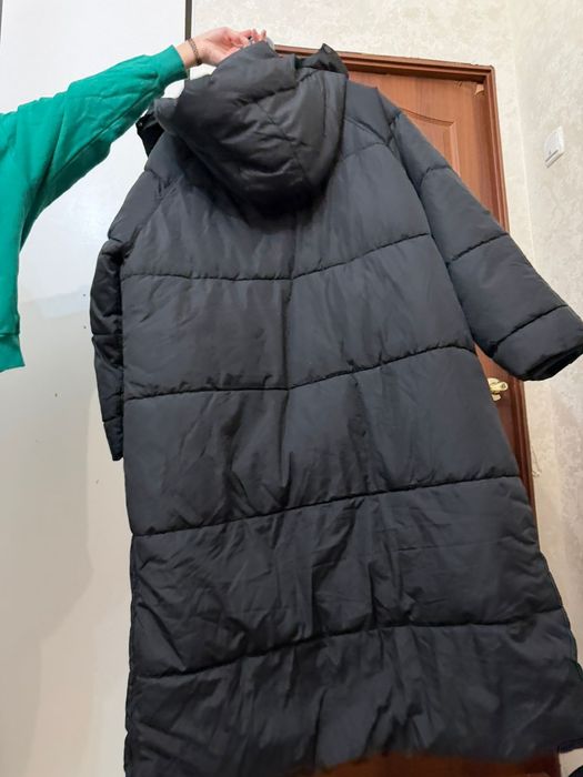 Пуховик новый 5000