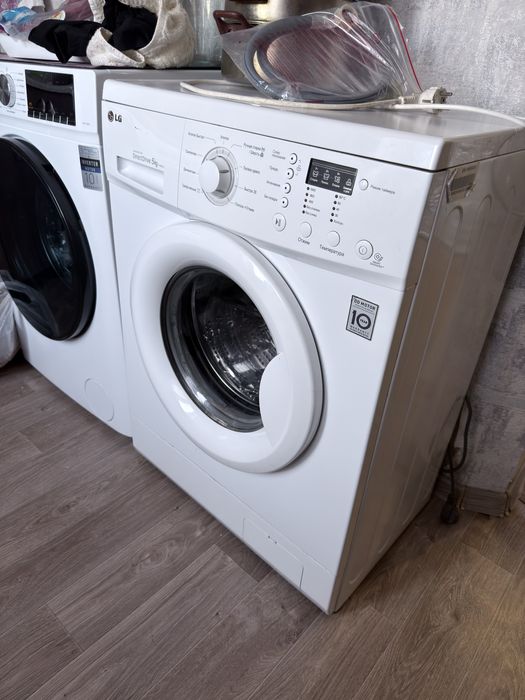 Продам стиральную машину