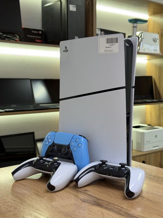 Sony PlayStation 5 Slim