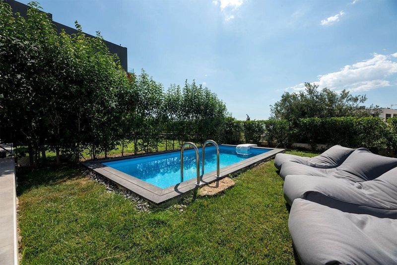 Продава се Къща в София, Иван Вазов - 284 кв.м за 2747 €/кв.м - Снимка #17