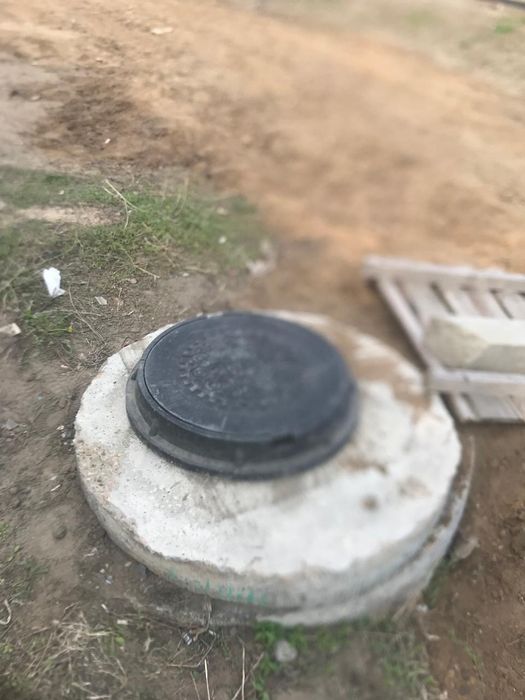 Колодец. Пластиковые и железные