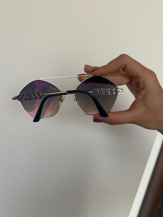 Слънчеви очила Guess