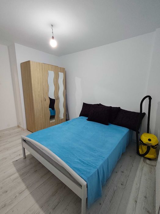 Inchiriere apartament 3 camere zona centru Ploiesti