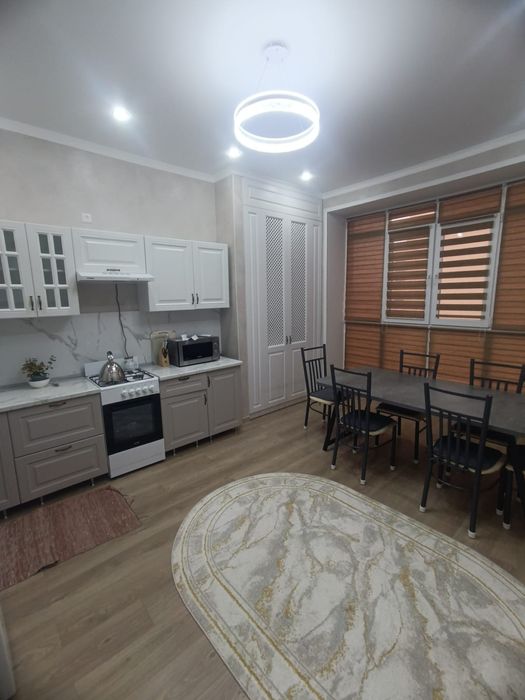 2 комн квартира, район М.Маметова