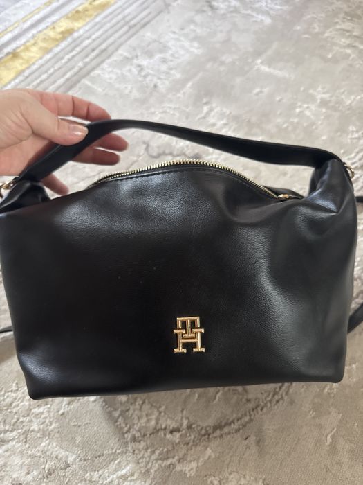 Сумка Tommy Hilfiger