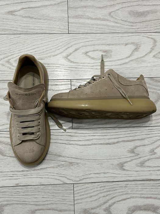 Alexander McQUEEN
