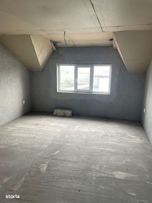 Casa de vanzare, Poroschia, in constructie avansata