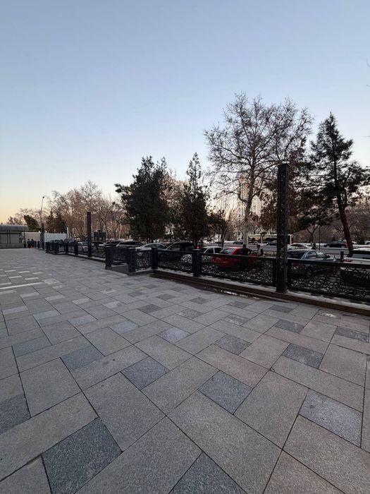 Ул.Бабур Жк Узбегим нежилое помещение 316кв.м первая линия коробка