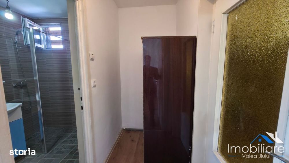 Apartament 2 camere - Lupeni | Intre spital si Lidl | Etaj 4/10
