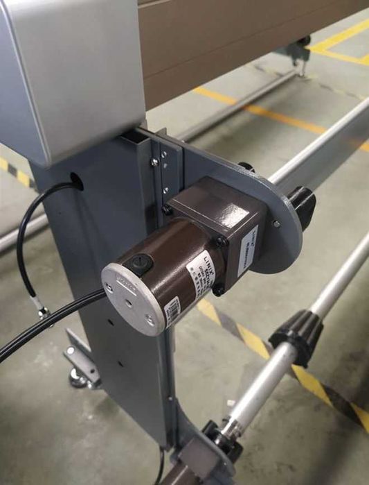 Plotter vertical cu jet de cerneala Magic Inkjet HP45