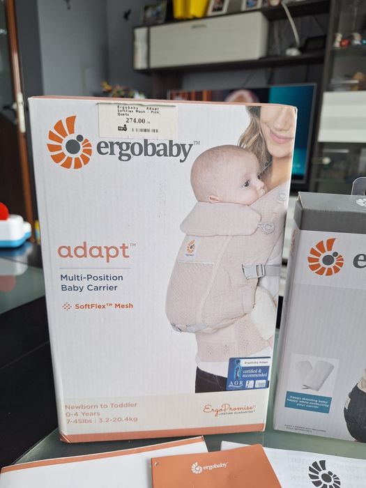 Ergobaby Adapt Pink SoftFlex Ергономична раница + Смукалки