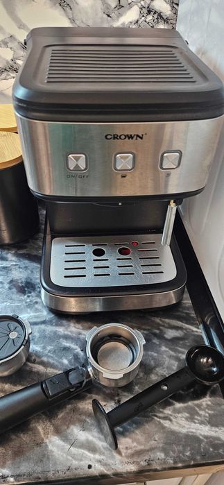 Кафемашина Crown CEM-1523